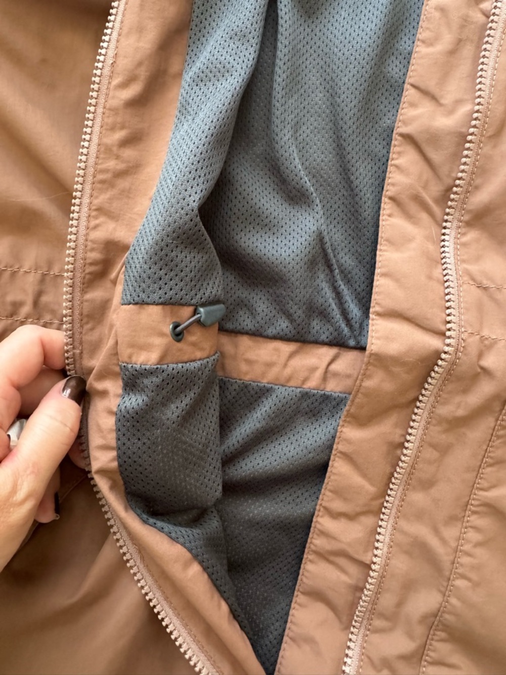 Carhartt Women’s Jacket - Picture 11 of 12